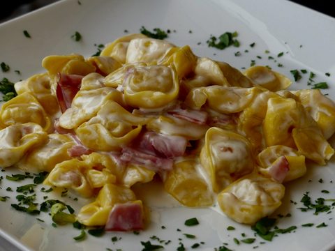 tortellini alfredo