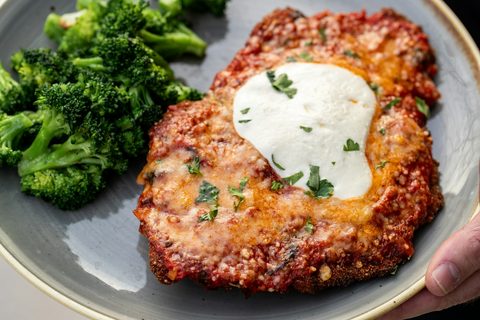 chicken cutlet parmigiana
