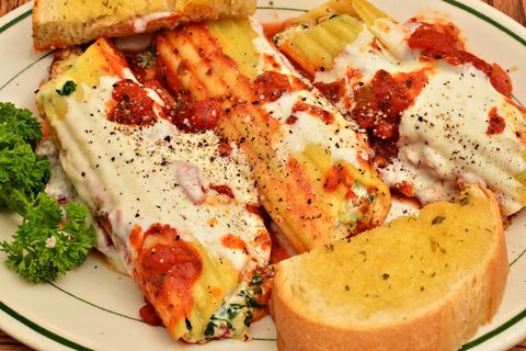baked manicotti