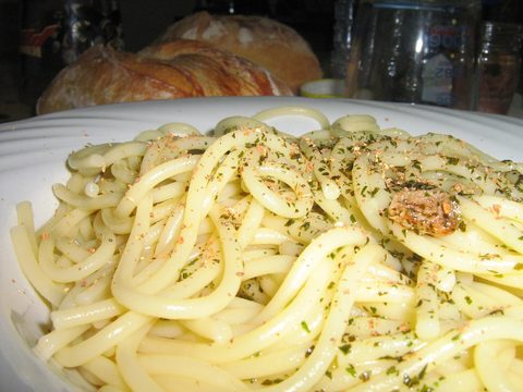 pasta with garlic and oil