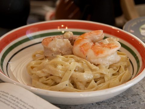 shrimp alfredo