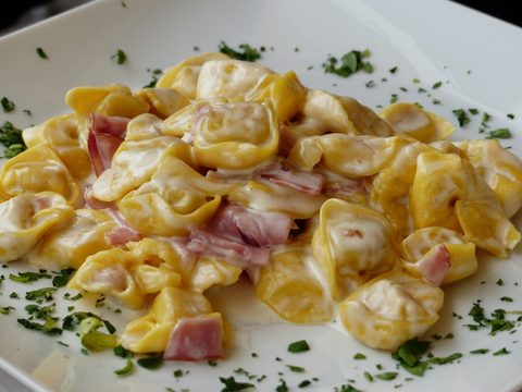 tortellini alfredo